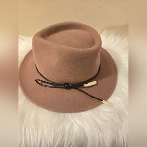 Women's Summer & Rose Wool Fedora Hat with Beige With black Trimming